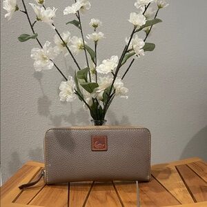 Dooney & Bourke Taupe Pebbled Leather Large Zip Wallet